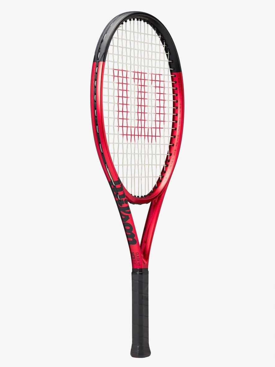 The Clash 25 & 26 v2 set the bar high for design, comfort and game-changing performance in junior rackets.